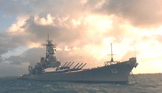 Dünyanın en büyük savaş gemisi Missouri denize indirildi.