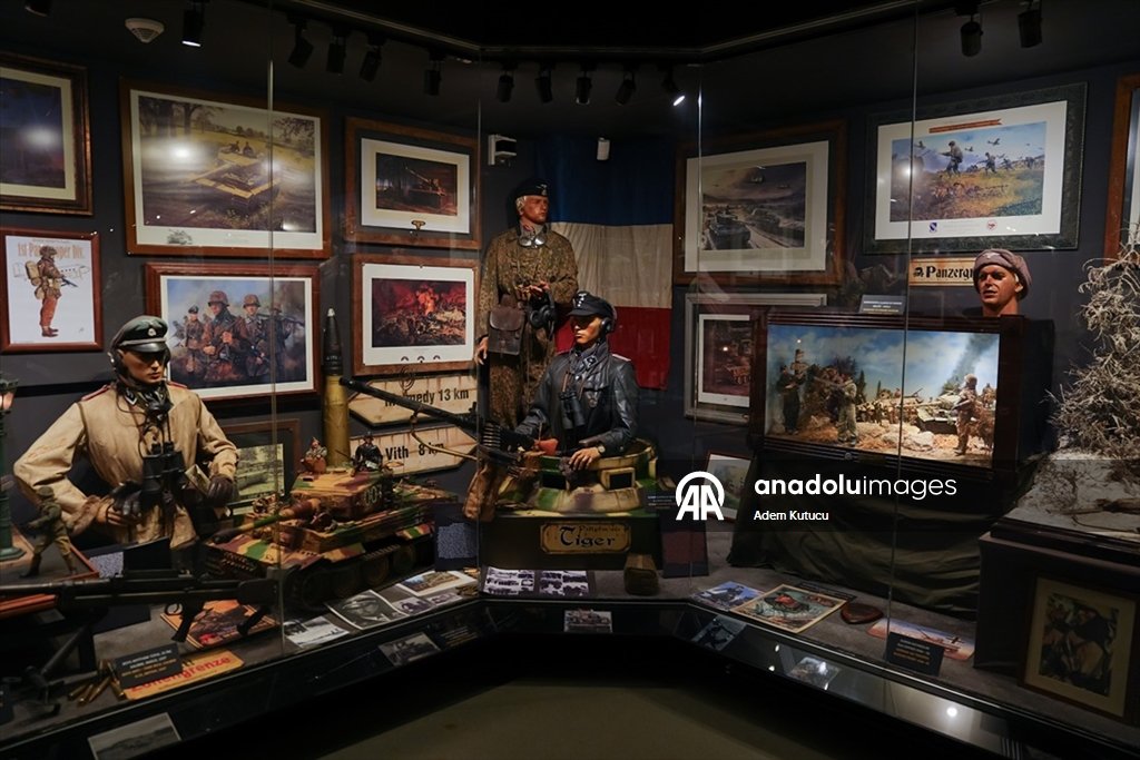 "Hisart Canlı Tarih Müzesi" Türkiye'nin askeri tarihine ışık tutuyor.